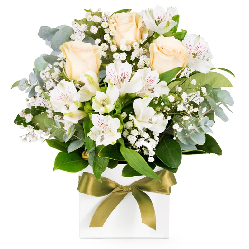 Цветы в коробке Цветение чувств